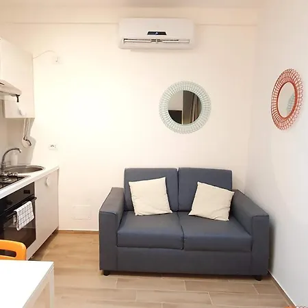 Monochic Studio - Politecnico Apartment Bari