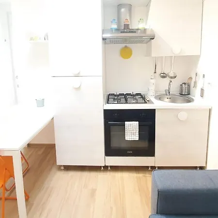 Monochic Studio - Politecnico Apartment Bari