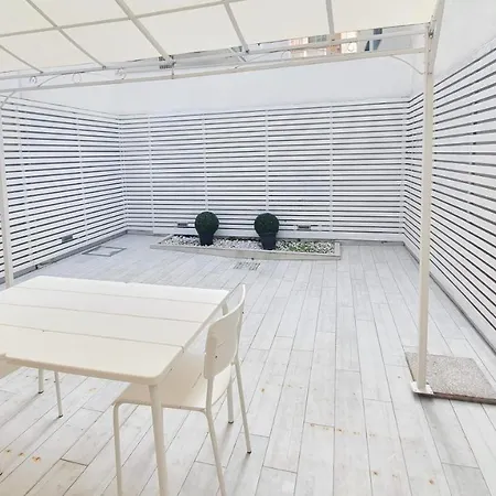 Monochic Studio - Politecnico * Bari